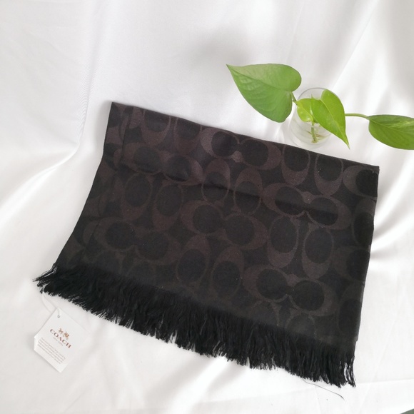 New Coach Signature C Long Neck Wrap Scarf Black F86011 $150 - Picture 1 of 4